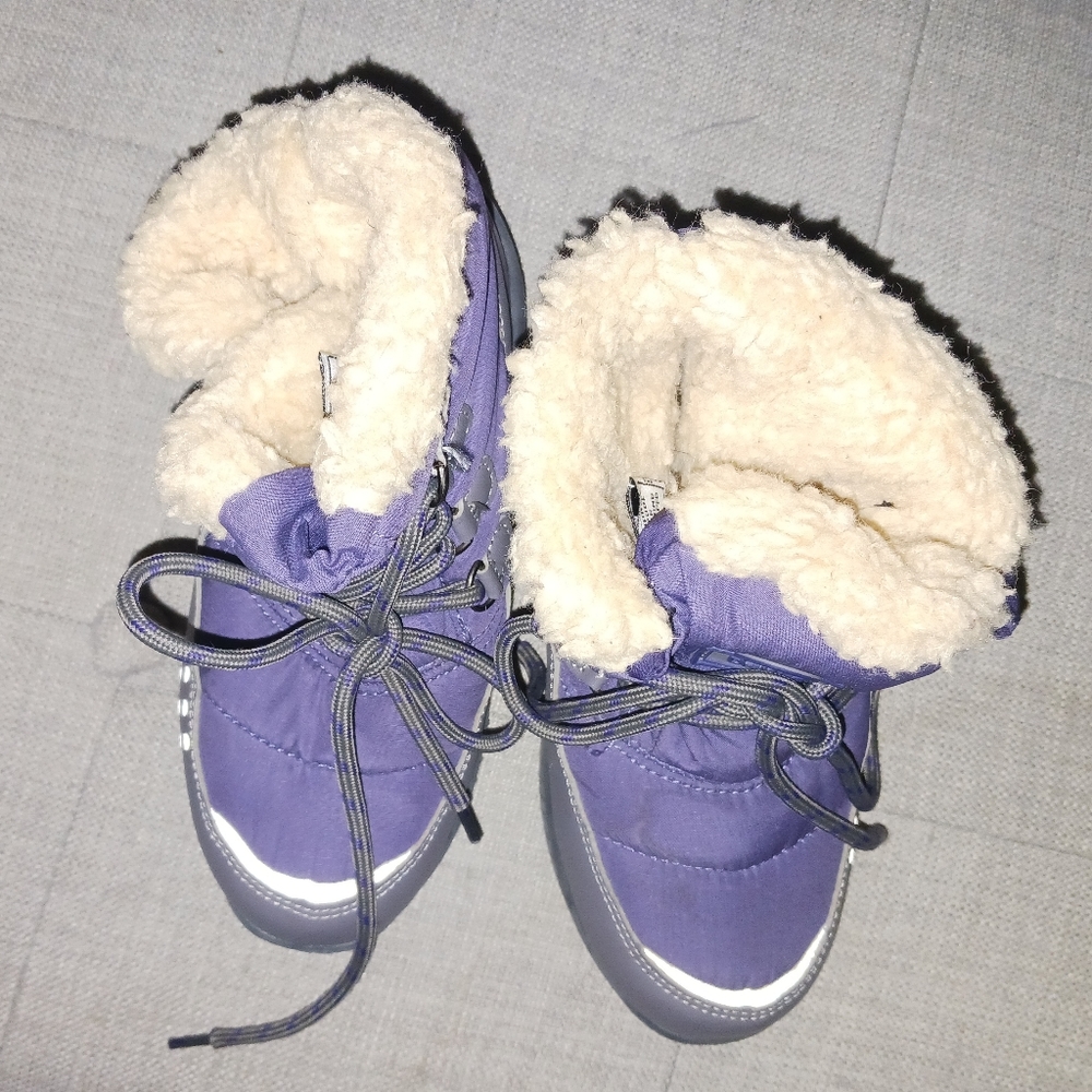 Girl Youth BearPaw Tundra Boots